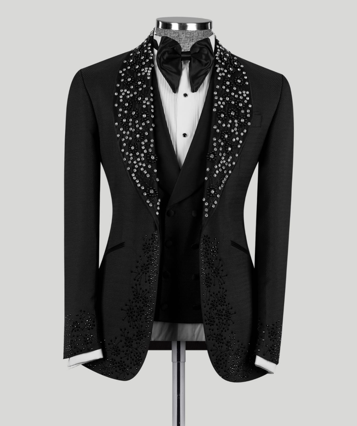 Signature Black Diamond lapel suit